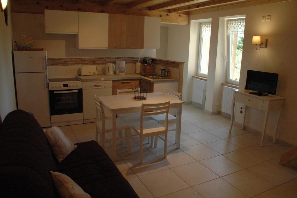 Le Cocon De Curson Chambre D'Hotes Chanos-Curson 外观 照片
